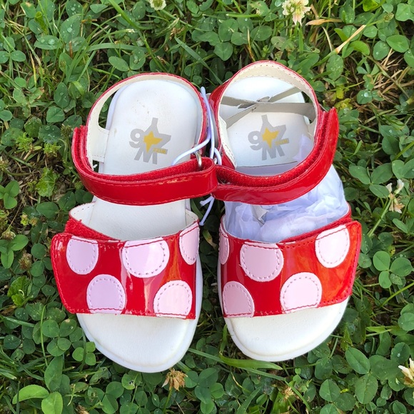 BNWT Patent Leather Sandals - Picture 3 of 5